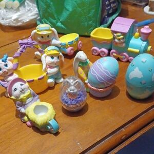 Binney & Smith Hallmark Easter Figurines And More Lot